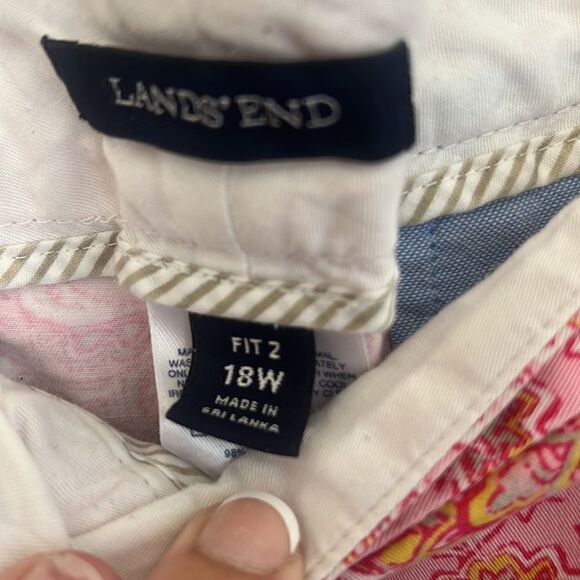 Lands’ End Women’s Plus size 18W 18 W floral paisley pink shorts - Picture 11 of 12